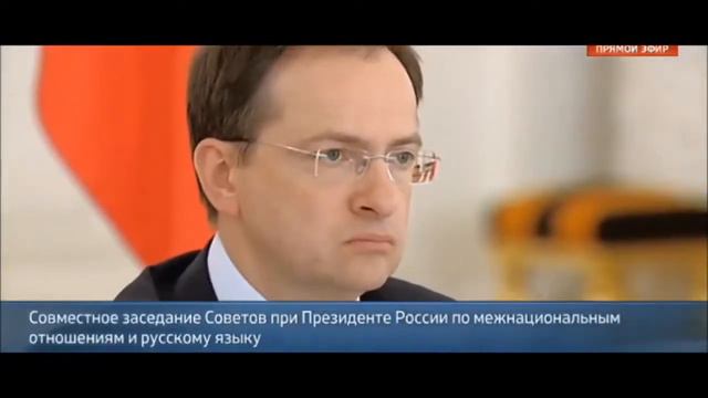 Услышав про цыган,министр культуры перекосился. смотреть онлайн