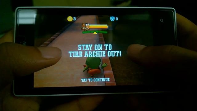 Nokia Lumia 525 : Running Monster's University смотреть онлайн