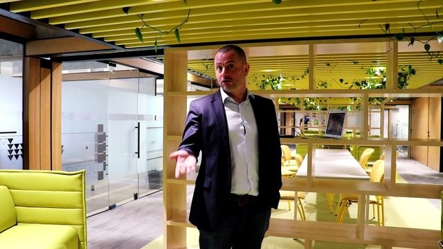 Про фундаментальные науки, синхрофазотрон и астронома украинского медиа смотреть онлайн