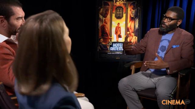 Jodie Foster & Dave Bautista Interview for "Hotel Artemis" смотреть онлайн