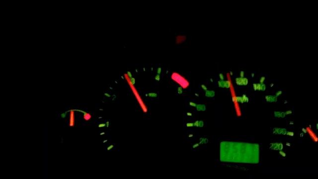 Focus 1.8 TDDI 4th gear pull смотреть онлайн