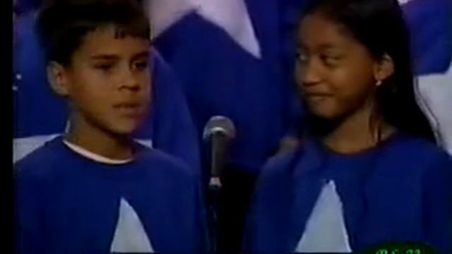 PS22 Chorus "Zichronot M'Afrika" Shlomo Gronich & Sheba Choir смотреть онлайн