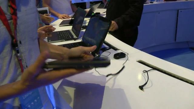 Sony Vaio Duo 11 hands on смотреть онлайн