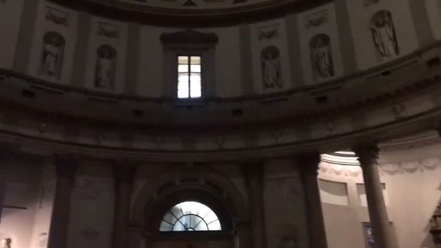 Базилика Сан-Карло-аль-Корсо, Милан, Италия смотреть онлайн