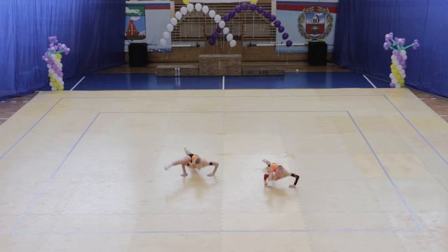 кдюсш пара и тройка девочки MVI 5222 смотреть онлайн