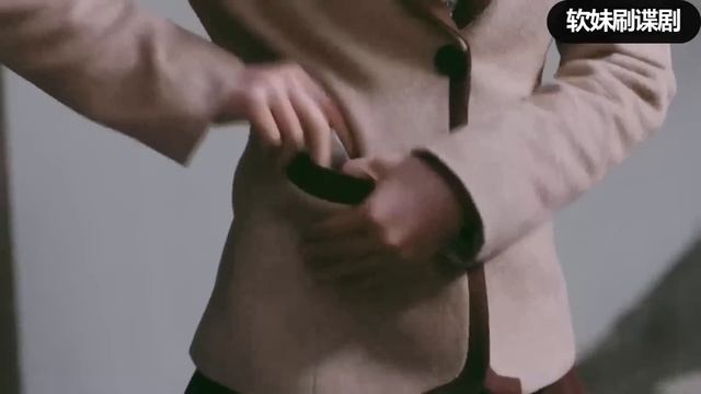 【女特工電影】日軍殺害女孩父母，女特工為家人報仇，當街擊殺日軍長官#戰爭#動作#槍戰#action смотреть онлайн