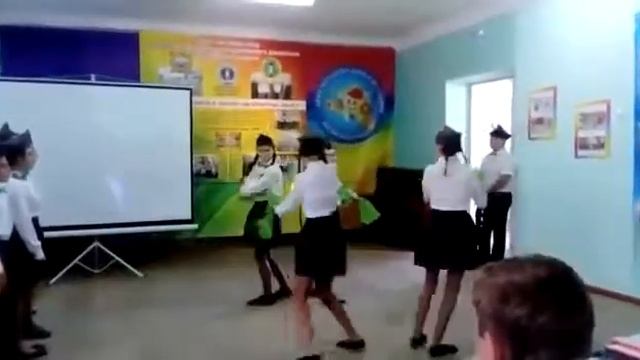 Супер Юид сами придумали смотреть онлайн
