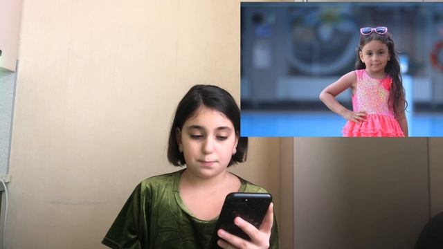 Смотрю старые детские фотографии? смотреть онлайн
