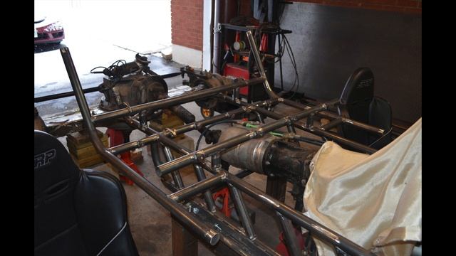 Episode 6: Seats, radiator and B-pillar | How to build your own rock crawler/buggy/bouncer смотреть онлайн