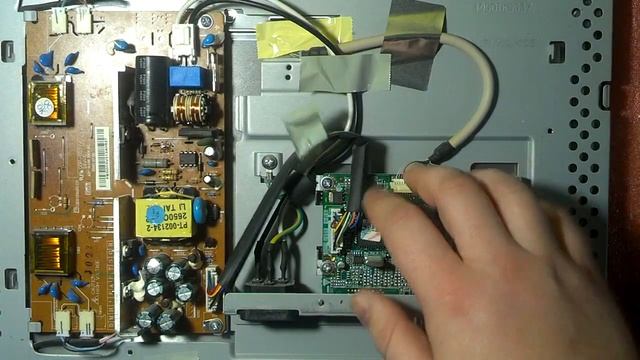 Ремонт монитора LG FLATRON L1751SQ смотреть онлайн
