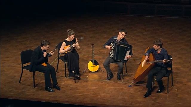 Russian Renaissance Caravan Duke Ellington and Juan Tizol смотреть онлайн
