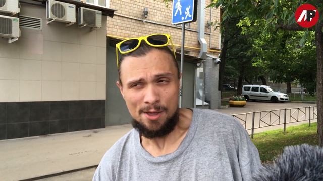 ХВАТАЕТ ЛИ РОССИЯНАМ ДЕНЕГ ОТ ЗАРПЛАТЫ ДО ЗАРПЛАТЫ?