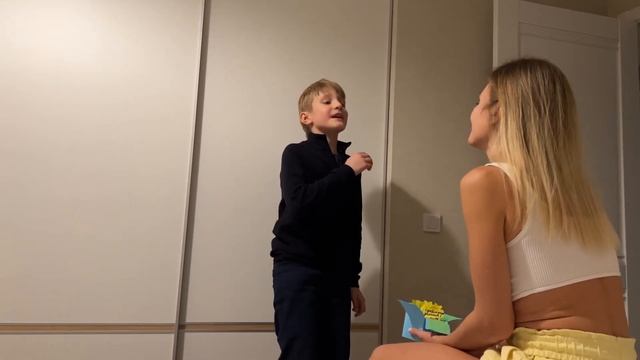 Стихотворение маме на День Рождения. Неожиданное видео. смотреть онлайн