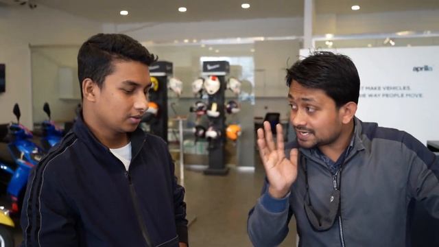 জীবনের প্রথম বাইক! | I Bought My First Bike (Vespa) смотреть онлайн