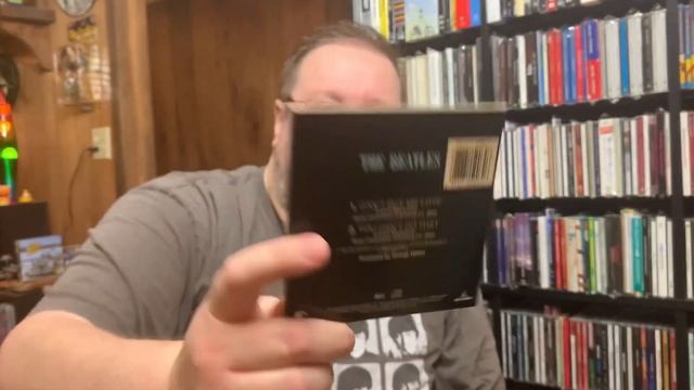 The Beatles CD Singles Collection, What’s In the Box?!?!? смотреть онлайн