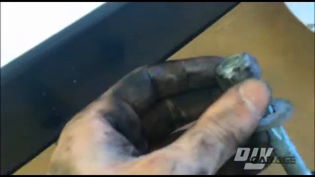 How To Replace a 2001 Audi S4 Rear Bearing смотреть онлайн