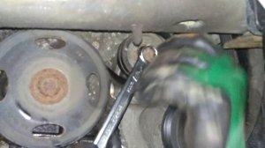 Снятие приводного ремня Фольксваген Гольф 1.4 TSI CAXA