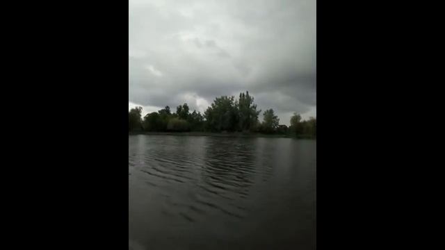 Тестируем прикормочный кораблик Фортуна с GPS автопилотом для Олега, Павлоград смотреть онлайн