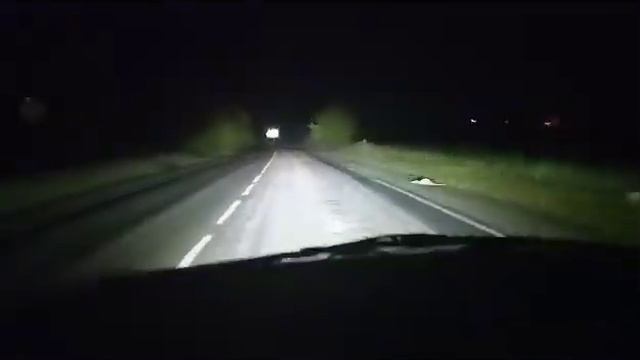 Отзыв клиента Ledstudio. Свет после модернизации фар Lada Vesta. Установили Bi led модули. смотреть онлайн