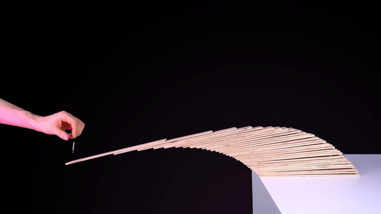 How is it possible? - 11 incredible Balance Tricks смотреть онлайн