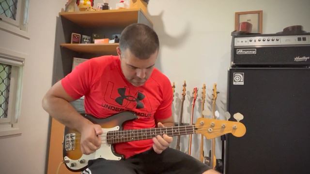 1991 FENDER MINI PRECISION BASS - MPB-33 - Andy's Vintage Guitars смотреть онлайн