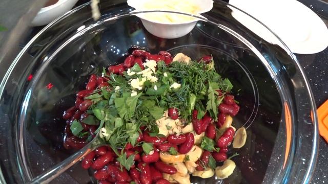 Быстрый салат за 2 минуты#Салат из фасоли и шампиньонов#Salad from beans and champignons# смотреть онлайн