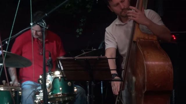 Круглый Бэнд @ Trane Zen Art Jazz Laboratory / A. Kozlov's club смотреть онлайн