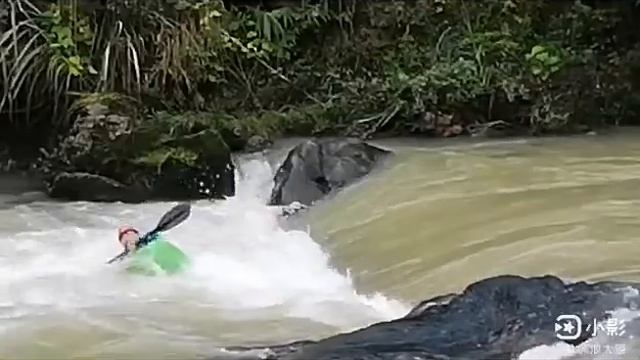 Freestyle kayak whitewater practice 2019 6.29 in China смотреть онлайн