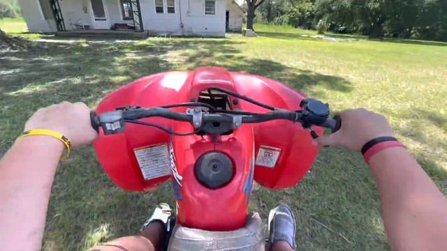 I BOUGHT A HONDA TRX 90 (I raced the Honda 420) DID I FLIP???? смотреть онлайн
