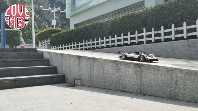 Pagani Zonda R LEGO Technic MOC by LoveLoveLove смотреть онлайн