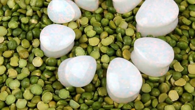 White Synthetic Opal Teardrop Plugs by Oracle Body Jewelry смотреть онлайн
