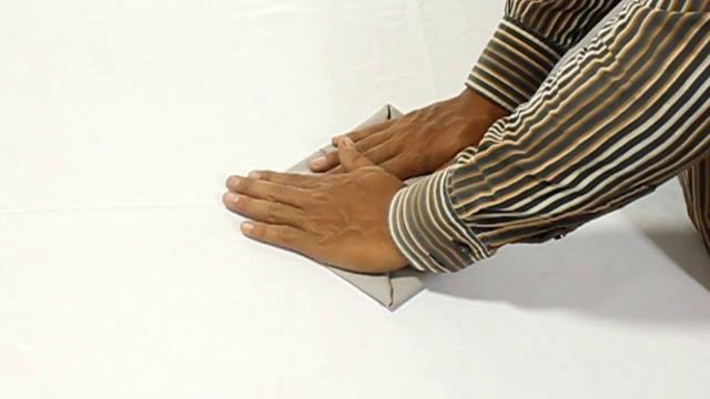 CLASSIC LOTUS NAPKIN FOLDING смотреть онлайн