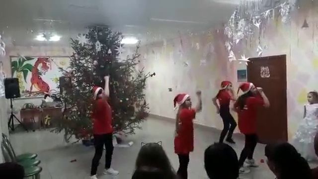 Новогодний флешмоб смотреть онлайн