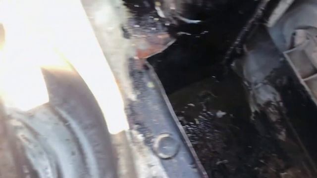 Как правильно обработать дно от коррозии. Давление масла не появилось. смотреть онлайн