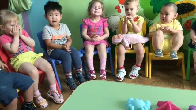 Игра «Что исчезло? Что изменилось?» на внимание, память и развитие речи с малышами 1,5-3 года смотреть онлайн
