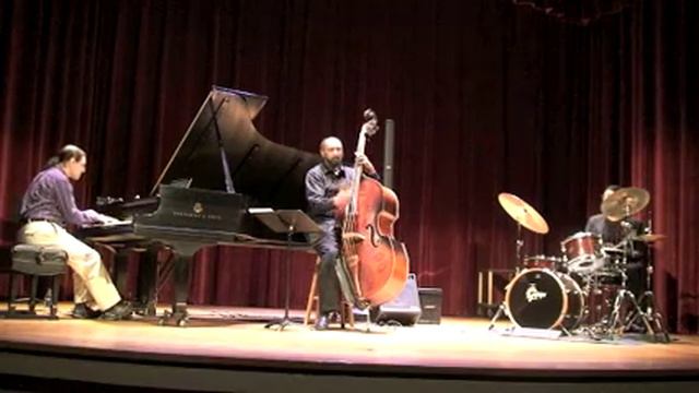 Infinite Spirit Trio plays Herbie Hancock's "Sleeping Giant," 10/10/13 смотреть онлайн