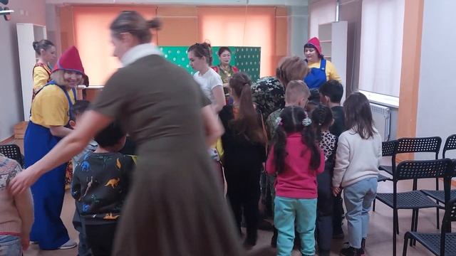 Спектакль-шутка «НААДАН» («Игра») смотреть онлайн