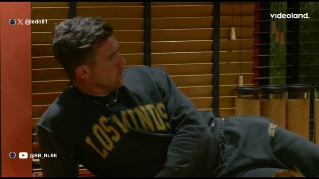 Big Brother 2024 Lenie en Tom praten nog wat terwijl ze wachten tot het brood klaar is смотреть онлайн