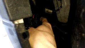 Как заменить в противотуманках лампочки на Рено Дастер2.