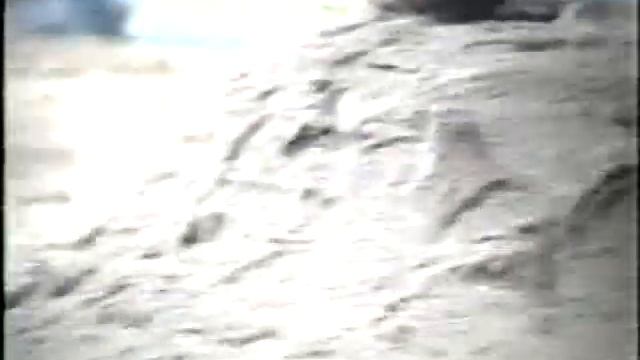 LINHA DE PRODUÇÃO: MOLDURA DA PORTA TOYOTA CORONA (1989) смотреть онлайн