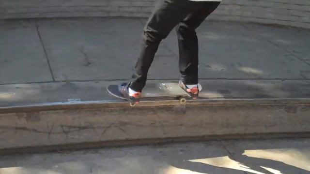 Monkey High Fives - Hank Hansen смотреть онлайн