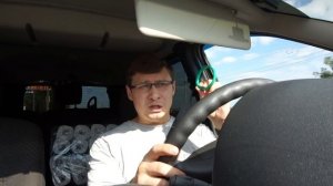 Какой бензин лить в Ларгус 92 или 95 ?