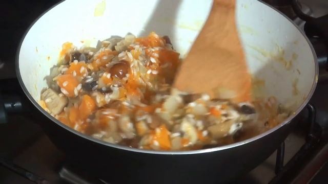 Как Правильно Готовить Ризотто/Все Секреты/Ризотто с Грибами Порчини и Тыквой смотреть онлайн