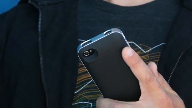 Чехол аккумулятор для iPhone 4/4S. Представления чехла зарядки для iPhone 4/4S от компании Mophie смотреть онлайн