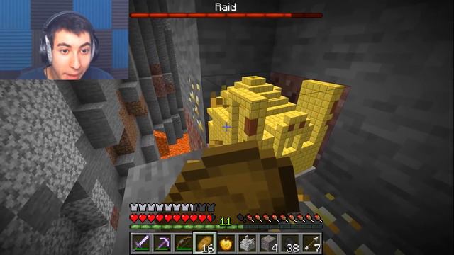 Minecraft, But The Ores Are Structures... смотреть онлайн