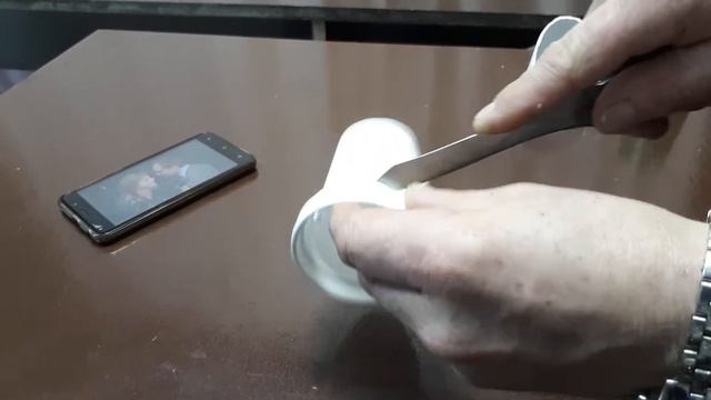 Подставка под телефон за 10 секунд смотреть онлайн