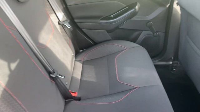 2018 Ford Focus 1.0 EcoBoost 140 ST-Line Navigation 5dr смотреть онлайн