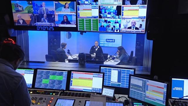 Retraites : la majorité va-t-elle dégainer l'article 40 pour censurer la proposition de loi LIOT ? смотреть онлайн