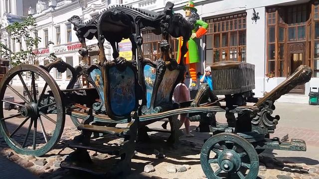 Казань. Нахамили на улице. Где купить турецкие продукты. VLOG смотреть онлайн