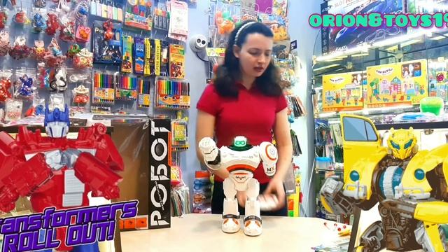 ОБЗОР // забавный интерактивный робот на р/у для детей. ВЫПОЛНЯЕТ 50 ПРОГРАММ.